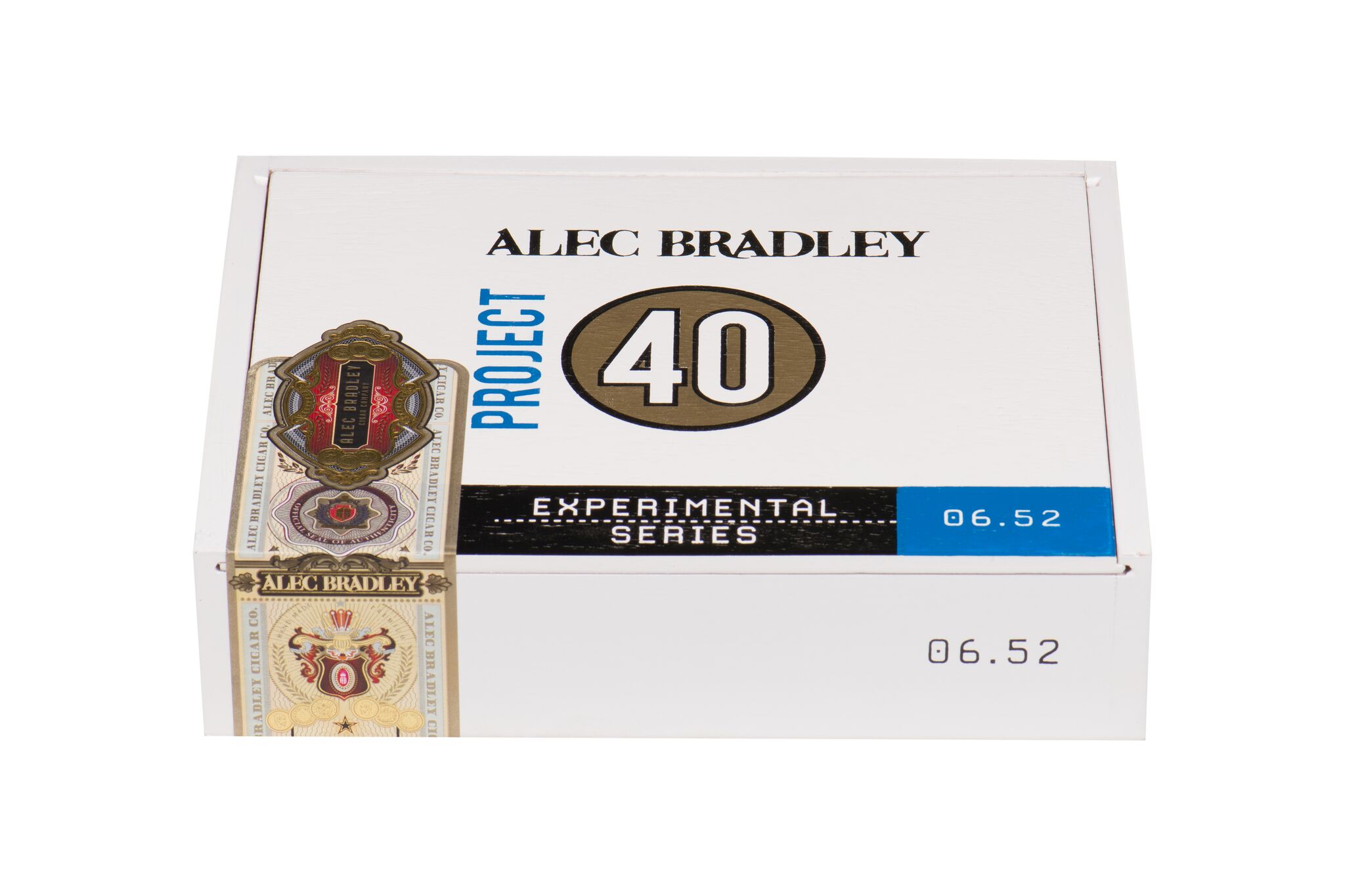 Alec Bradley Project 40 Toro as a box of 20 